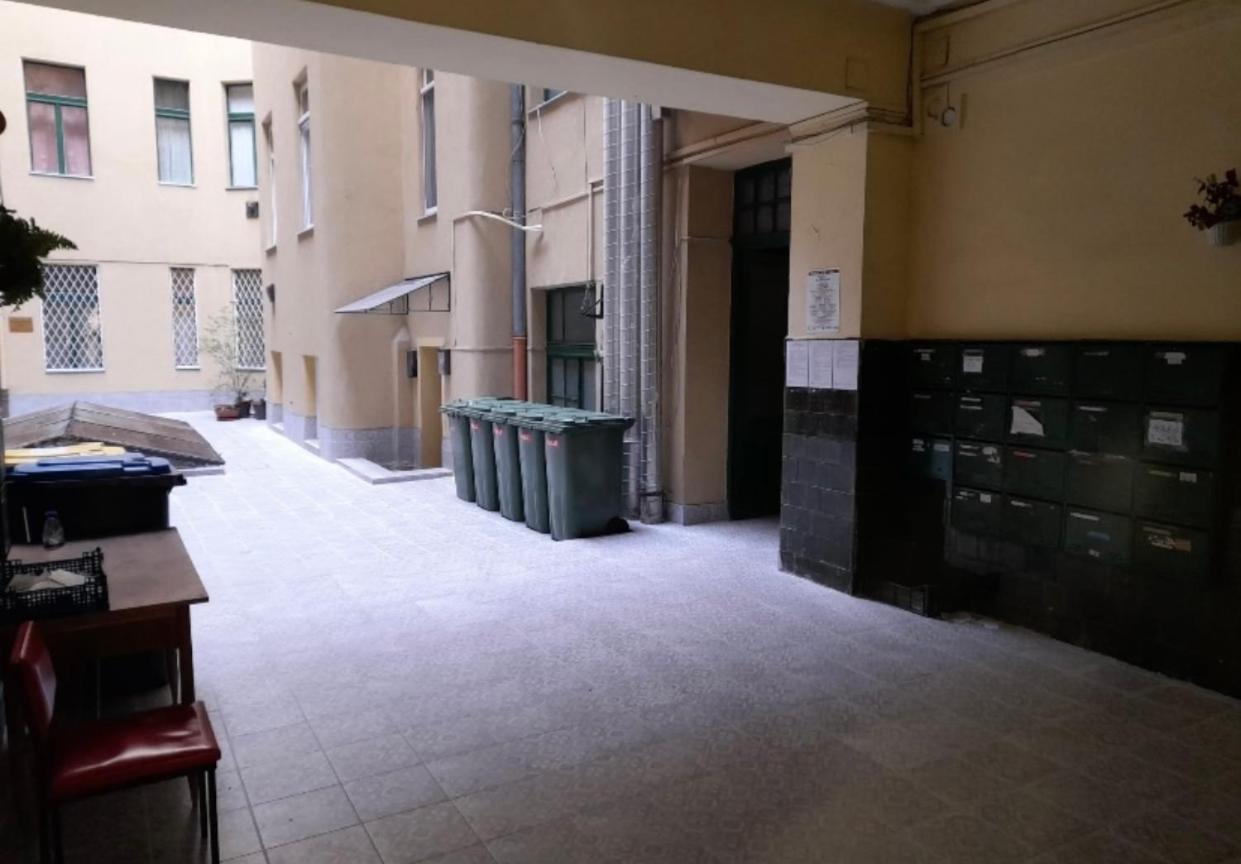 Cherry Blossom Designer Apartment In The Center With Free Parking Budapest Bagian luar foto